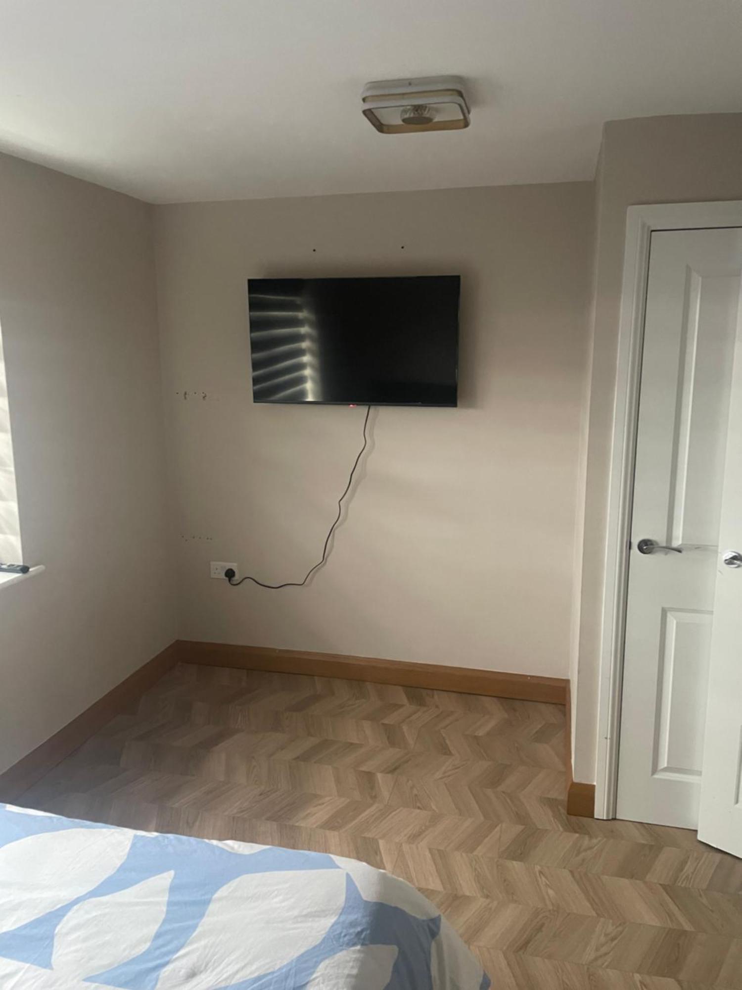 Luxurious 4 Bedroom House 리버풀 외부 사진